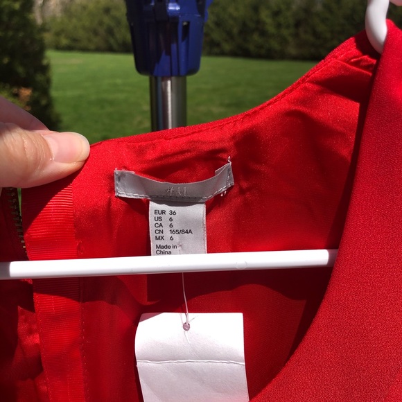 NWT red dress H&M size 36 - Picture 2 of 4